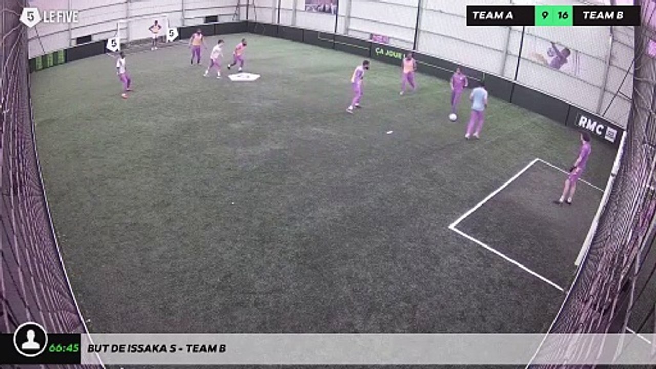 But de Issaka S - Team B