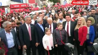 Osmangazi Gençlik Yürüyüşü Haluk Levent'in katılımıyla gerçekleştirildi
