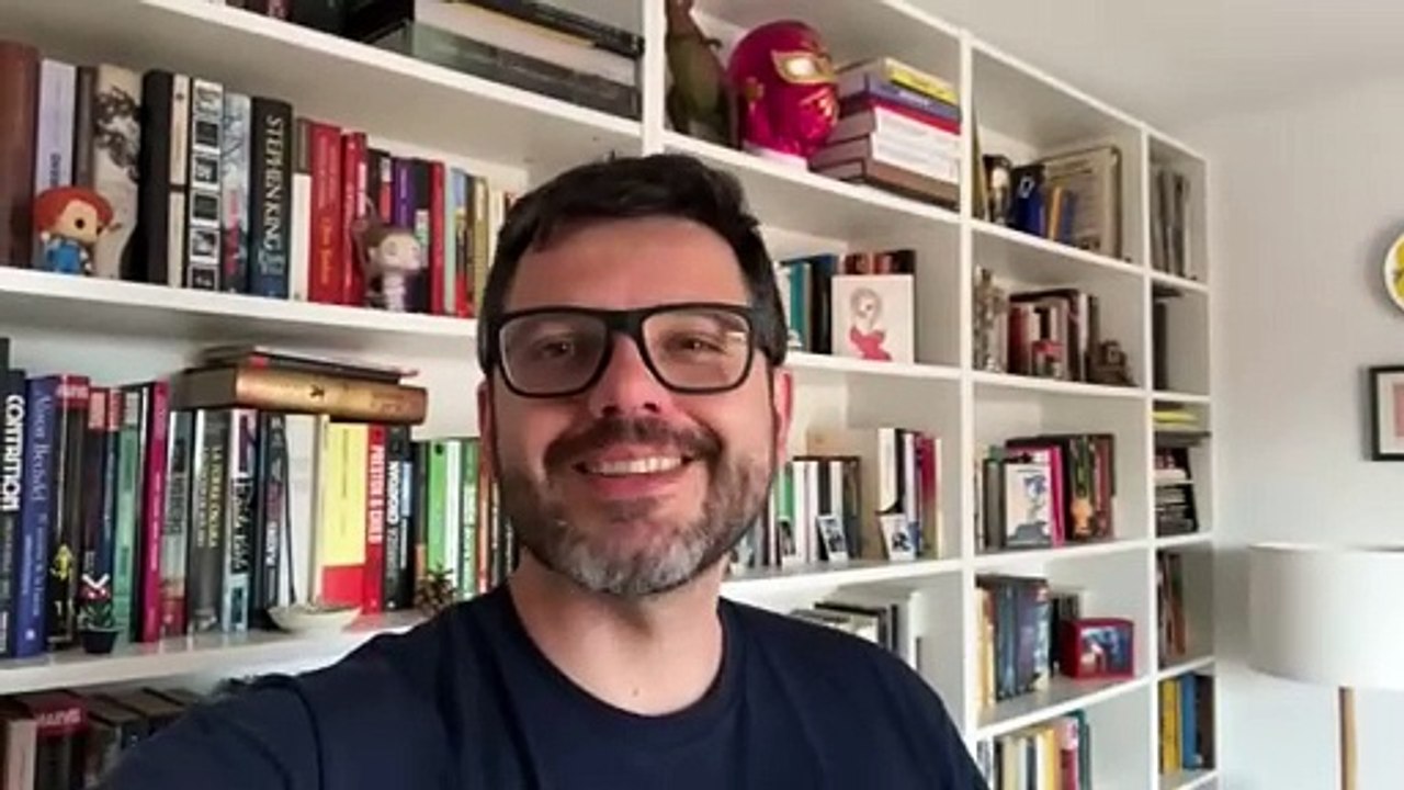 Vídeo de Carlos Ruano, director del cortometraje "Tu tijera en mi oreja" para agradecer el Premio Especial de El Blog de Cine Español al mejor cortometraje nacional en FICCUE