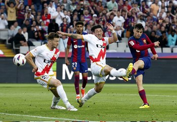 برشلونة يضمن الوصافة وسوسييداد إلى الـ"يوروبا ليغ"