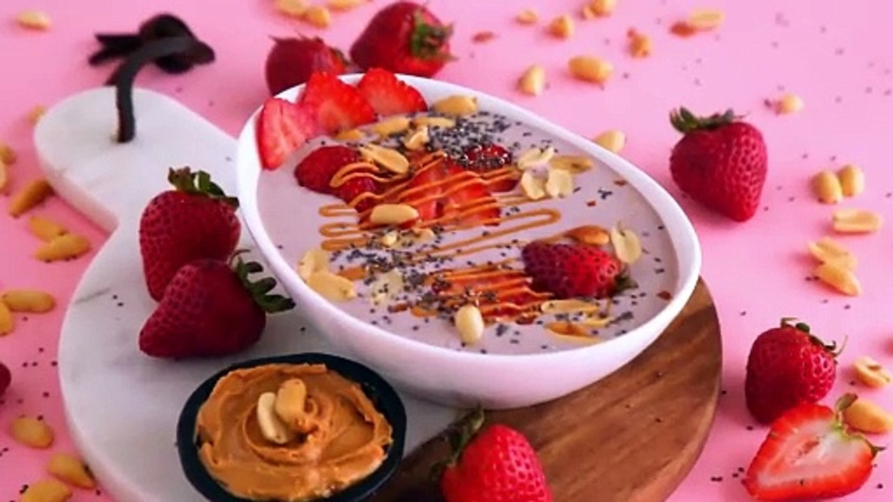 4 Kids Smoothies Recipes + Smoothie Bowls!