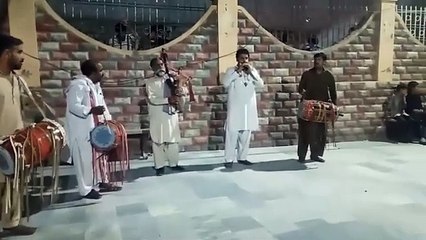 Hazara dhol shehnai shakeel Bhai and group new song Pyar Mera Iman rah(360P)