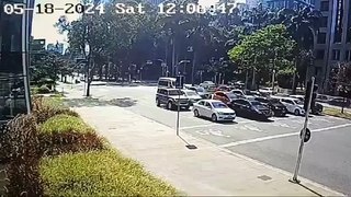 Motorista de Lamborghini atropela ladrão que o roubou; veja
