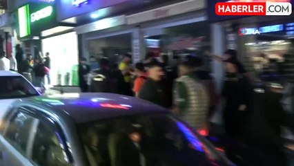 Derbi maçı sonrasında tehlikeli yakınlaşmayı polis engelledi