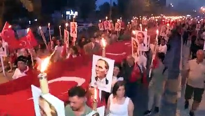 Antalya'da 20 bin kişilik fener alayı