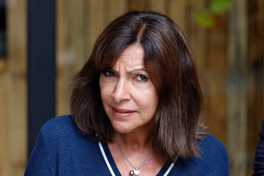 JO Paris 2024 : Anne Hidalgo plongera dans la Seine le 23 juin