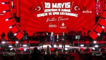 İmamoğlu: Gençleri kendi zihinlerindeki dar kalıplara sığdırmaya çalıştılar, ama başaramazlar!