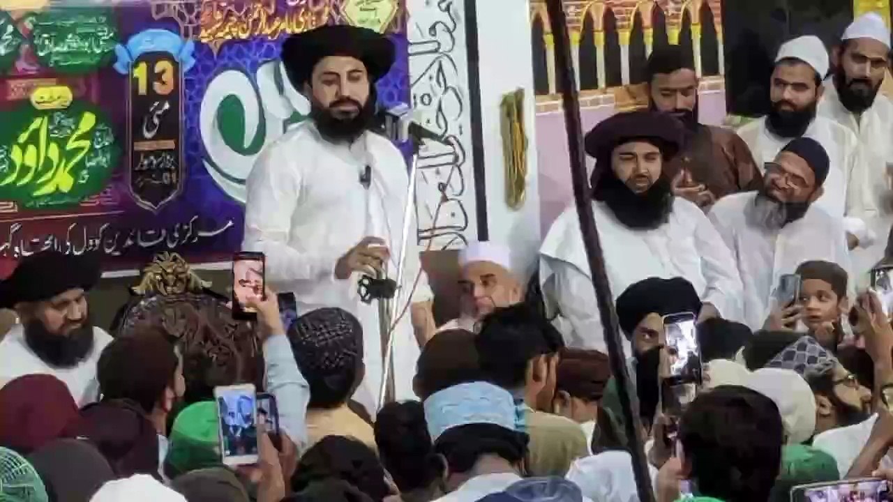 *سربراہ تحریک لبیک پاکستان حافظ سعد حسین رضوی کی کامونکی میں آمد کے مناظر* 