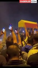 Bunu da yaptılar! Fenerbahçe taraftarları Galatasaray'ın tabutunu kaldırdı