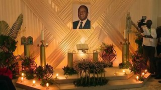 Robert Beugré Mambé présente les condoléances du gouvernement à la famille Bédié