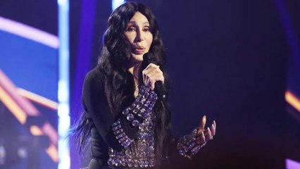 Cher Dice Que Celebrará Su Cumpleaños "Gritando" Bajo La Almohada