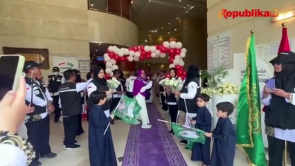 Jamaah  Kloter Pertama Tiba di Makkah