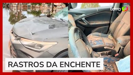 Vídeo detalha como ficou o interior de um carro após ser atingido por enchente no RS