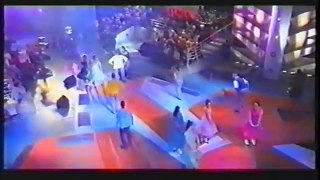 OLIVIA NEWTON-JOHN & FRANCIS LALANNE - You're The One That I Want (French TV 1995)