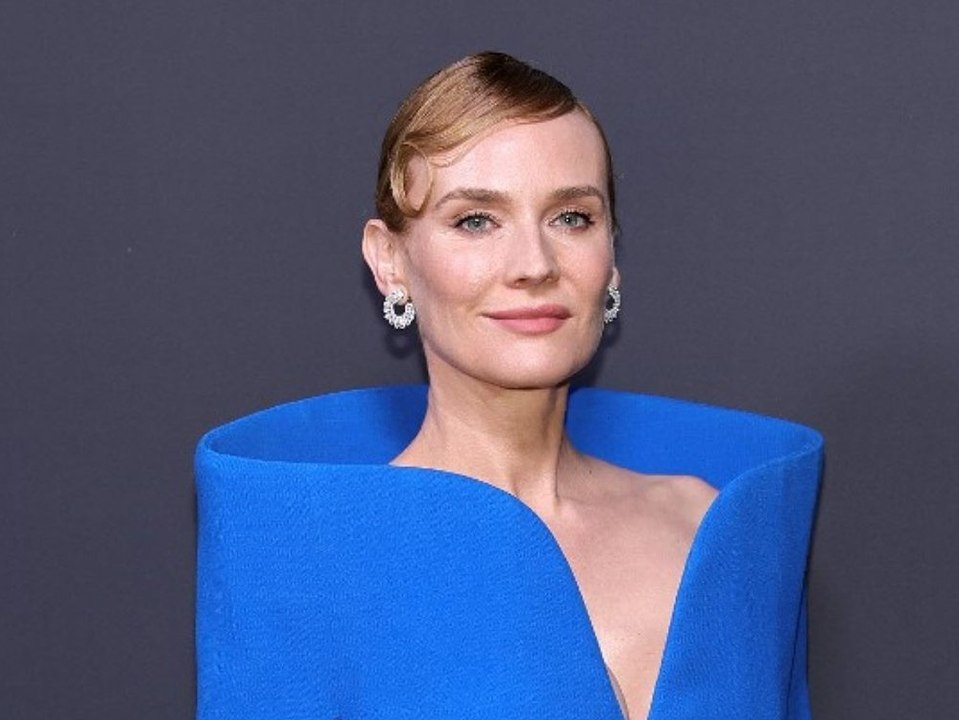 Diane Kruger: Glamourös mit blauem Balenciaga-Kostüm in Cannes