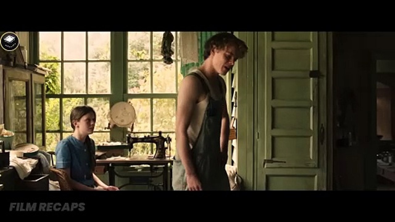 4 Siblings Stuck In A Haunted House, Forced To Stay There By Their Mom For A Reason