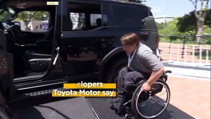 This pedal-free system allows people to drive using only their hands