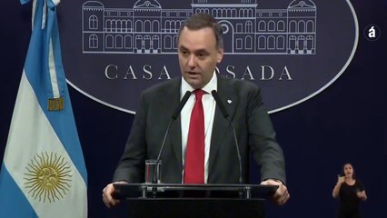 Adorni negó que Milei vaya a disculparse con España y pidió que sean los europeos quien le pidan perdón al libertario