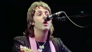 Yesterday (The Beatles cover) - Paul McCartney & Wings (live)