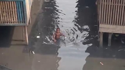 Conocí el barrio flotante más "PELIGROSO DEL MUNDO"