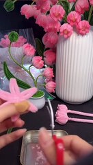 Beautiful pink flowers,, easy to make