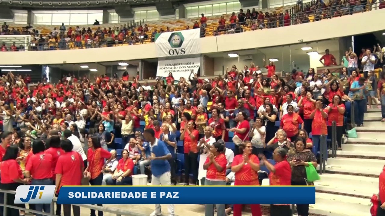 Missa de Pentecostes: solidariedade e paz