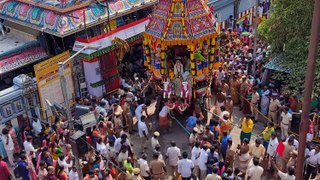 वडपलनी मुरुगन मंदिर से निकाली गई रथयात्रा में उमड़े श्रद्धालु .... देखें वीडियो