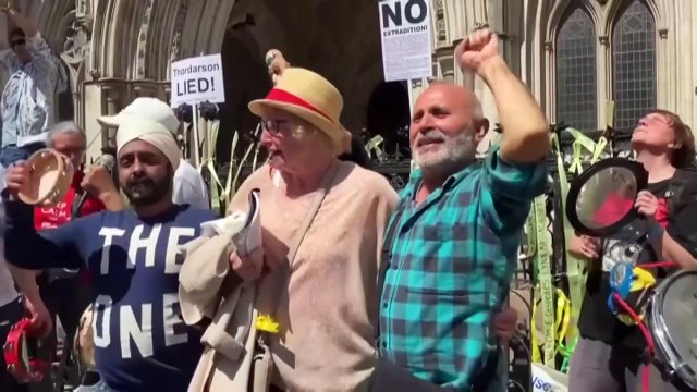 WikiLeaks founder Julian Assange given chance to appeal extradition