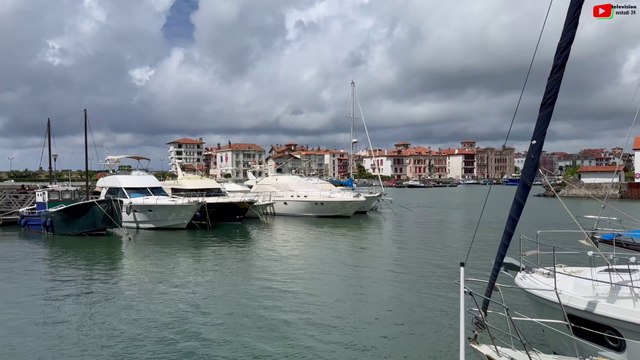Basque Country | Town of Saint-Jean-de-Luz / Donibane Lohizune | Euskadi 24 Télévision