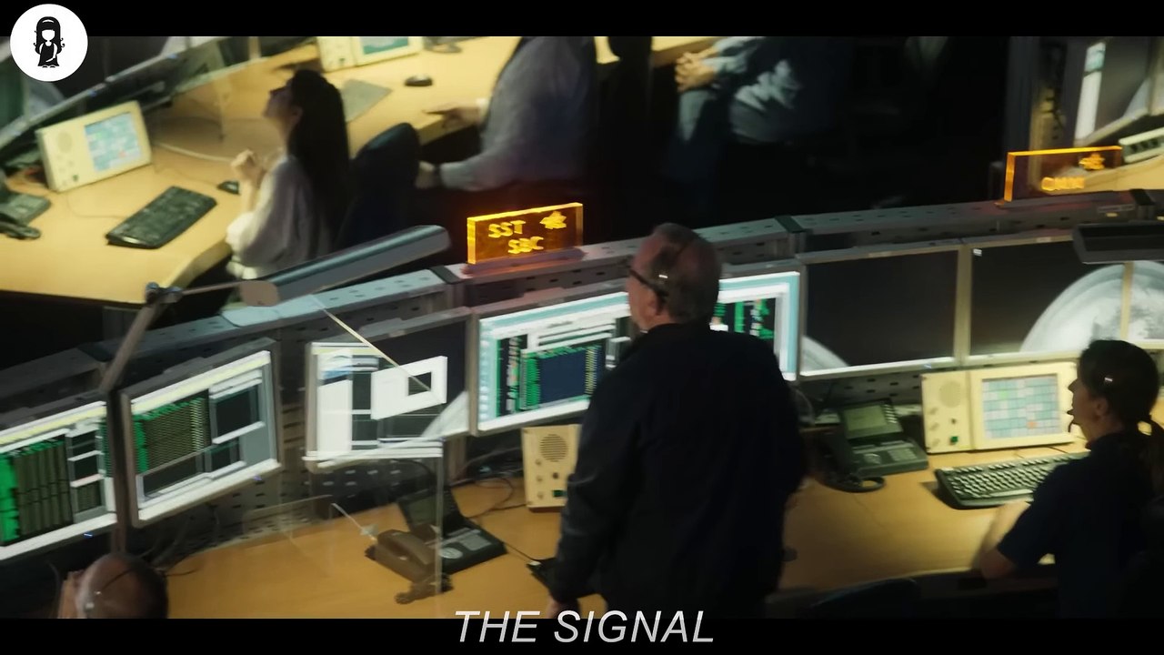 Man Finds His Wife Has Returned After 10 Years In Space, But She's No Longer Human