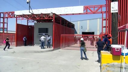 El martes se reunirán directivos con los obreros