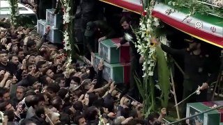 Helikopter kazasında hayatını kaybeden İran Cumhurbaşkanı Reisi için Tebriz'de tören