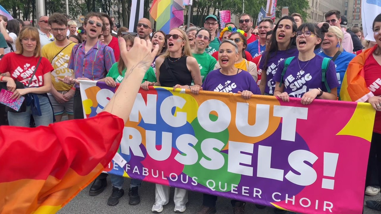 Des milliers de personnes défilent dans la capitale à l'occasion de la Brussels Pride