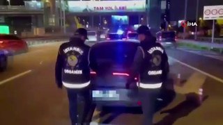 İstanbul'da silah kaçakçılarına operasyon: Cephanelik ele geçirildi
