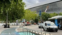 Cortada la fuga de gas que ha cerrado la Castellana a coches, peatones y la estación de Metro de Bernabéu