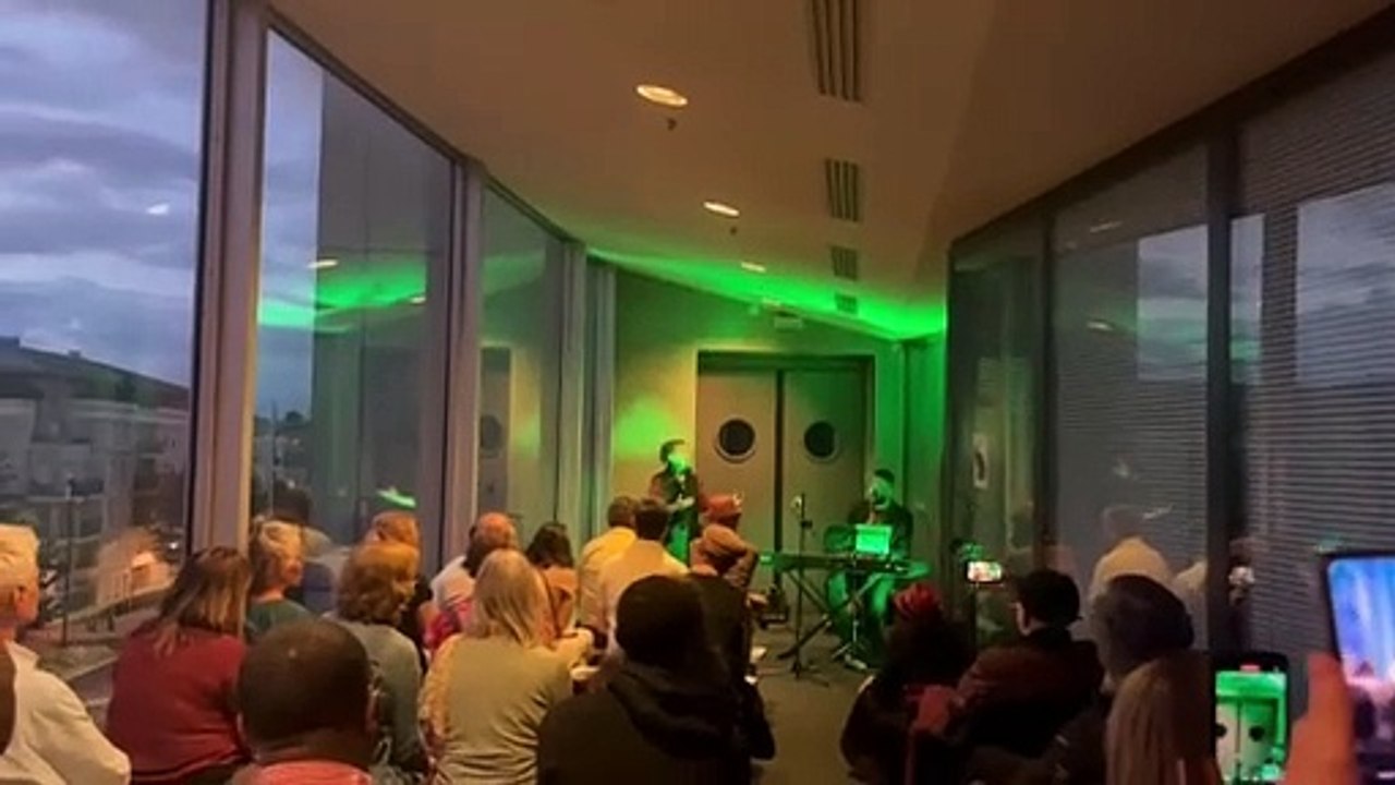 (Extrait) "INTERIEUR" -Concert Jann Halexander 18-05-24 Ô Ville âges