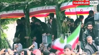 İran Cumhurbaşkanı Reisi ve 7 kişi için cenaze töreni düzenlendi