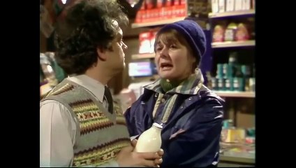 Open All Hours S02 E02 - The Reluctant Traveller
