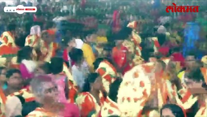 मोदींना भाषण सोडून काय करावं लागलं? तरुणांनी काय केलं?