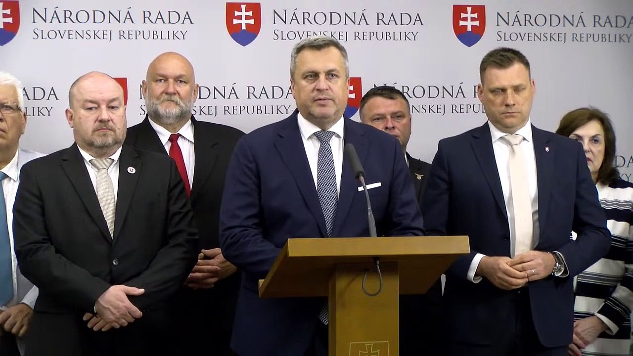 ZÁZNAM: A.Danko ocenil jednohlasné prijatie uznesenia o odsúdení útoku na premiéra