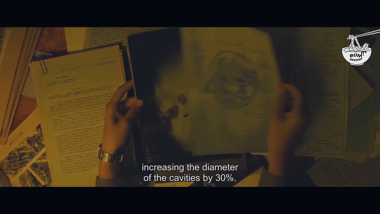 Quái vật ngoài hành tinh có thể ký sinh trong cơ thể con người - REVIEW PHIM- QUÁI VẬT SĂN ĐÊM