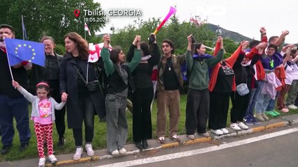 احتجاجات طلابية ضد قانون "الوكلاء الأجانب" في جورجيا