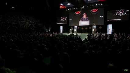 Milei llama corrupta a la esposa del jefe del Gobierno de España, Pedro Sánchez