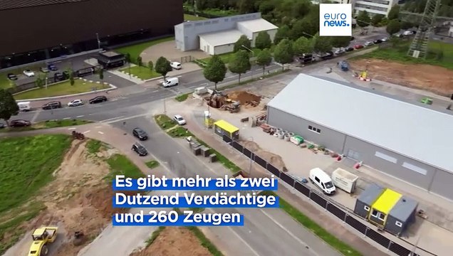 Prozess gegen rechtsextreme Reichsbürger in Deutschland beginnt