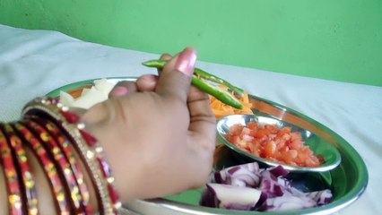 Gajar ki chatpati masale wali sukhi sabji kaise banaen