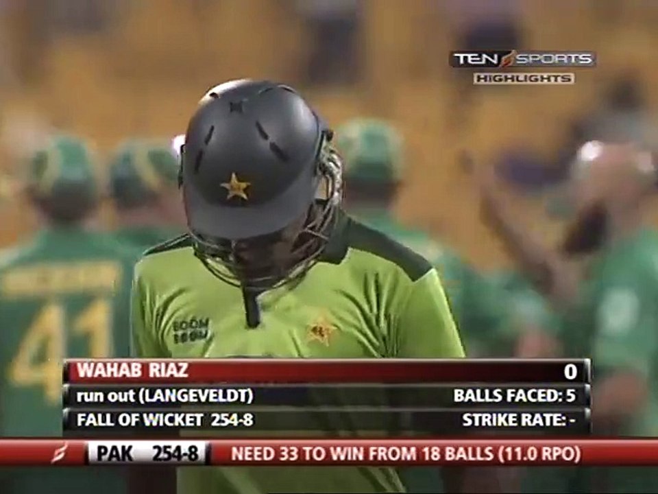 Abdul Razzaq 109 Off 72 Balls vs South Africa - HD