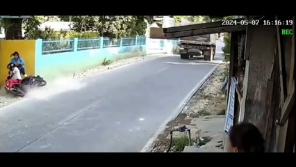 Toujours se méfier des camions sur la route