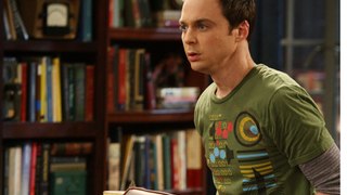 Jim Parsons bromea con que sólo volvería a interpretar a Sheldon Cooper de 'The Big Bang Theory' 'en otra vida'