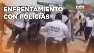 Policías se enfrentaron con funcionarios del gobierno tras denunciar la retención de su salario
