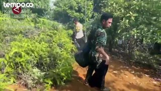 TNI AL Selamatkan 16 Pekerja Migran yang Terlantar di Pulau Kosong Batam